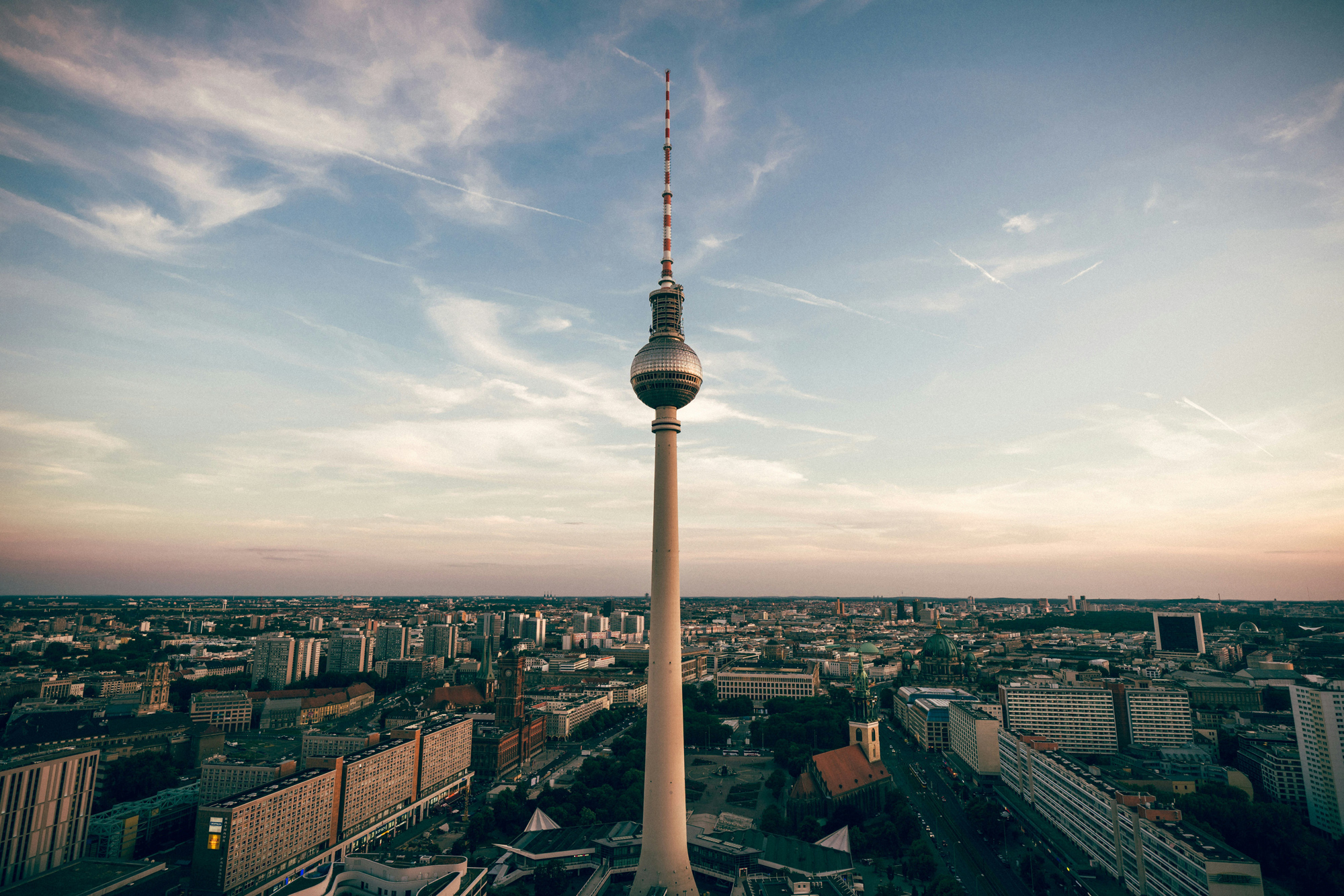 Summer Feeling: Rooftop-Bars für den perfekten Aperitivo in Berlin